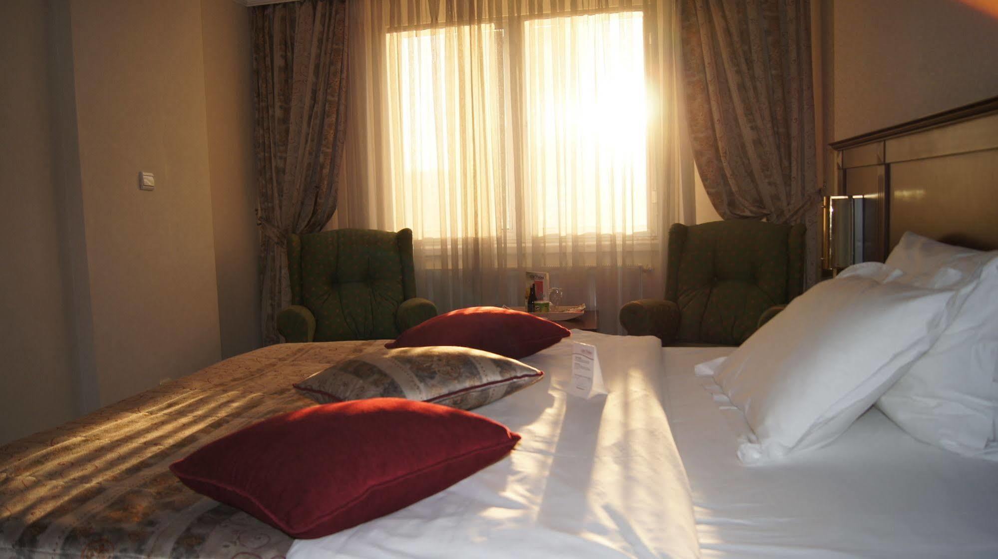 Elit Palas Hotel Ankara Zewnętrze zdjęcie